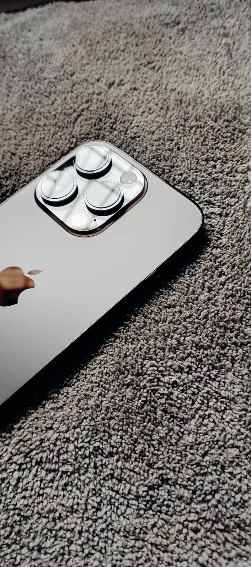 Apple iPhone 14 Pro 3