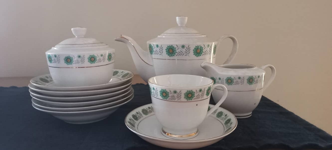 tea set 0