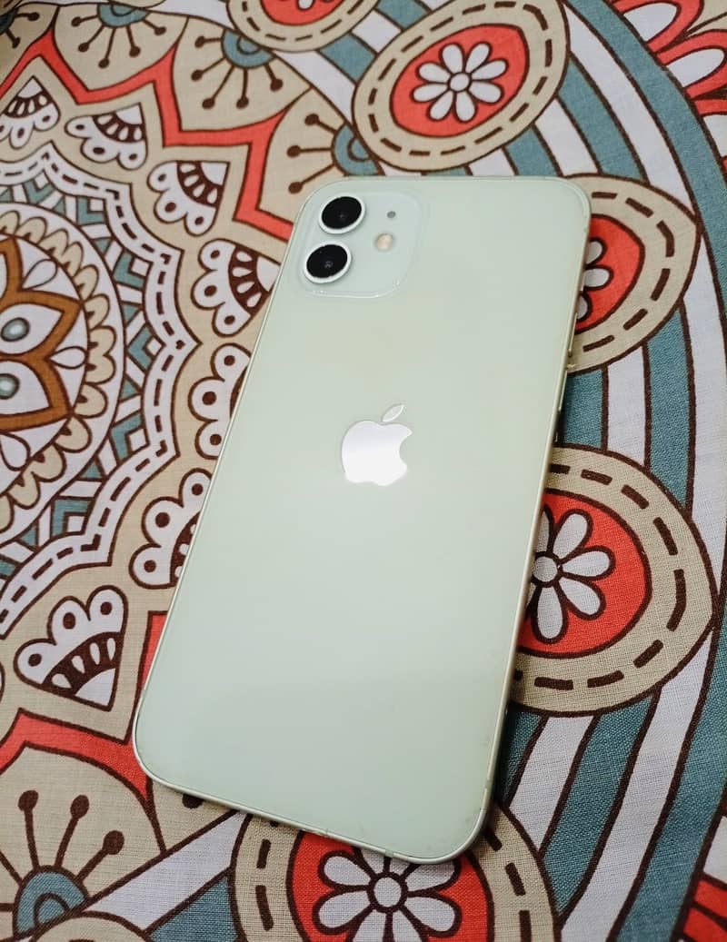 Apple iPhone 12 0