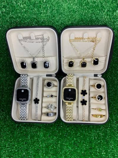 Men's and woman's watch