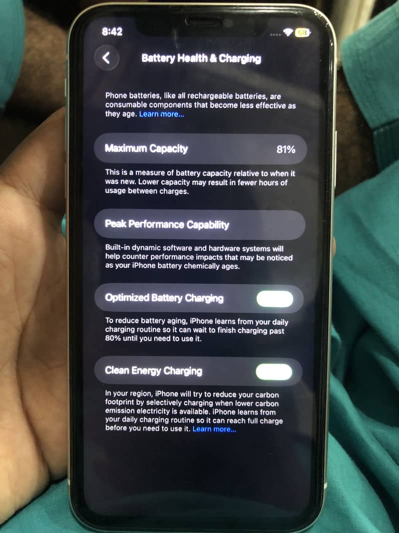 Apple iPhone 11 3