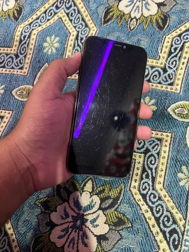 Apple iPhone 11 Pro 3