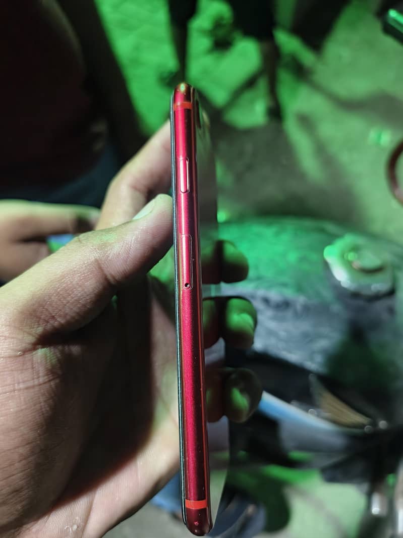Apple iPhone SE 3