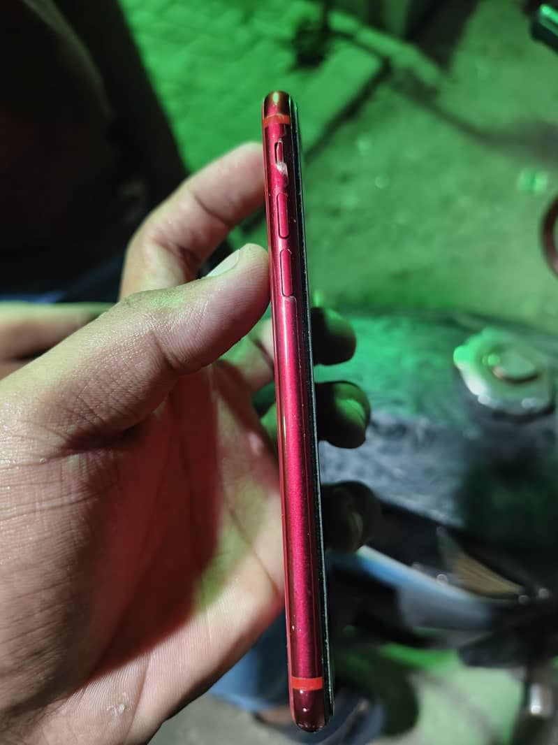 Apple iPhone SE 4