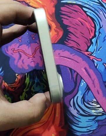 Apple iPhone 16