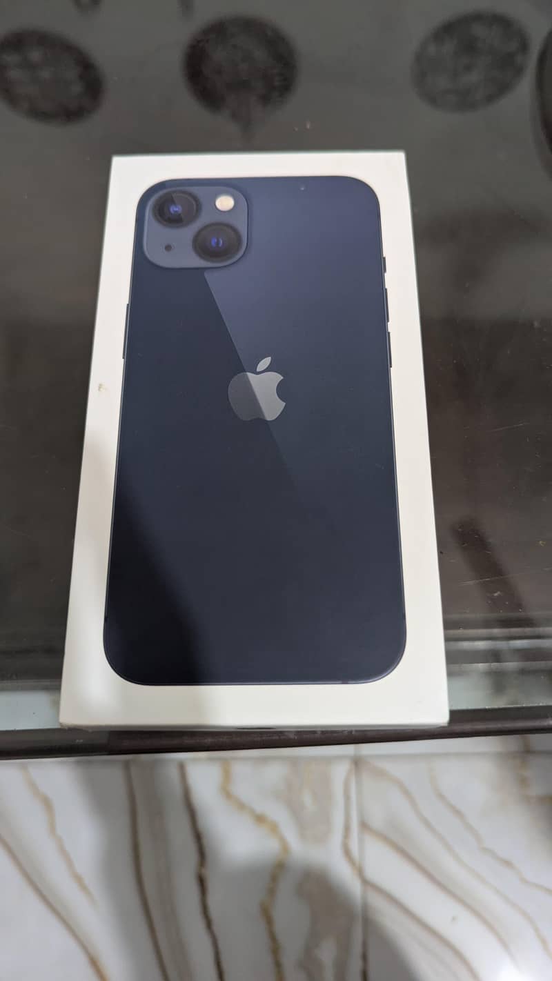 Apple iPhone 13 6
