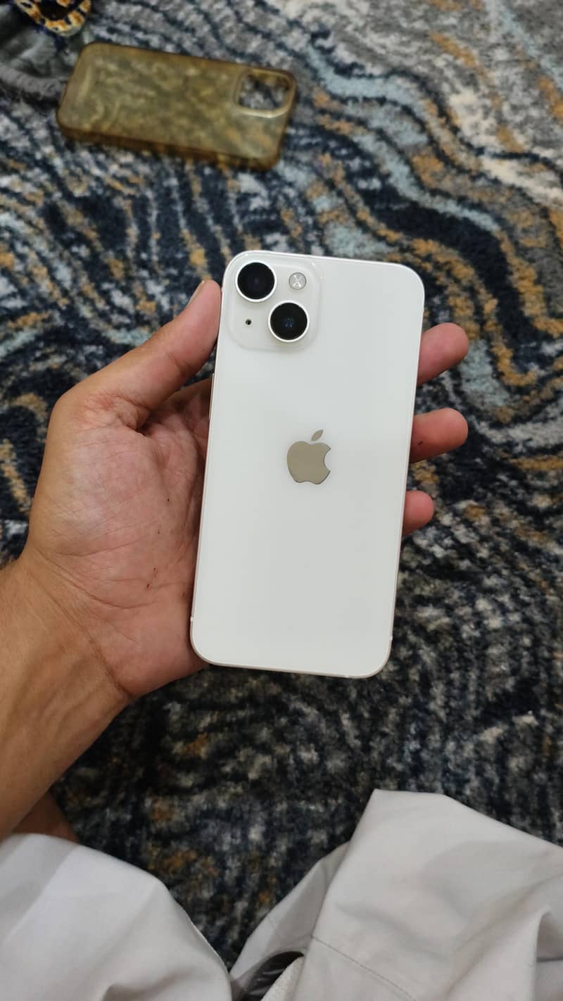 Apple iPhone 14 3