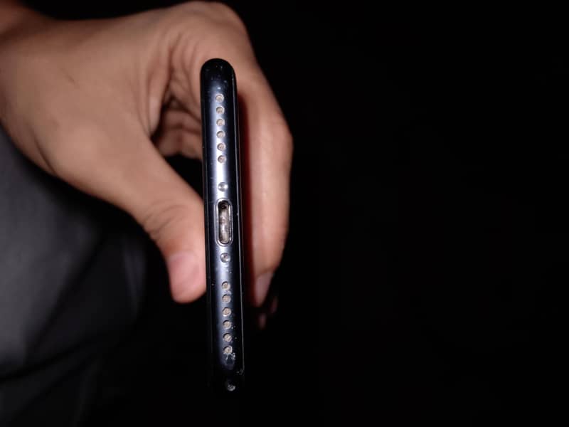 Apple iPhone 7 1