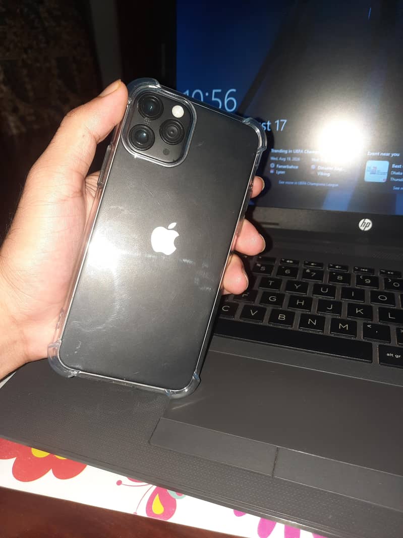 Apple iPhone X 0