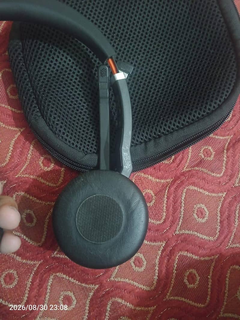 Jebra evolve 75 with dongle 4