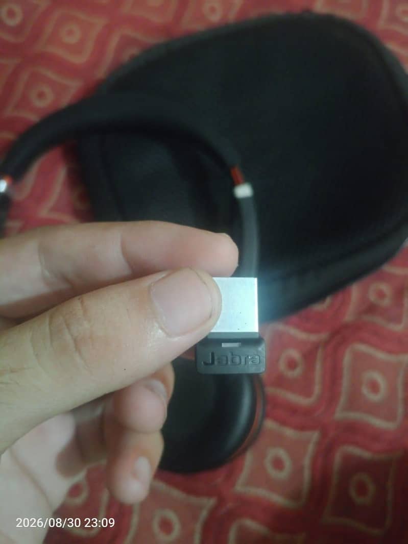 Jebra evolve 75 with dongle 8