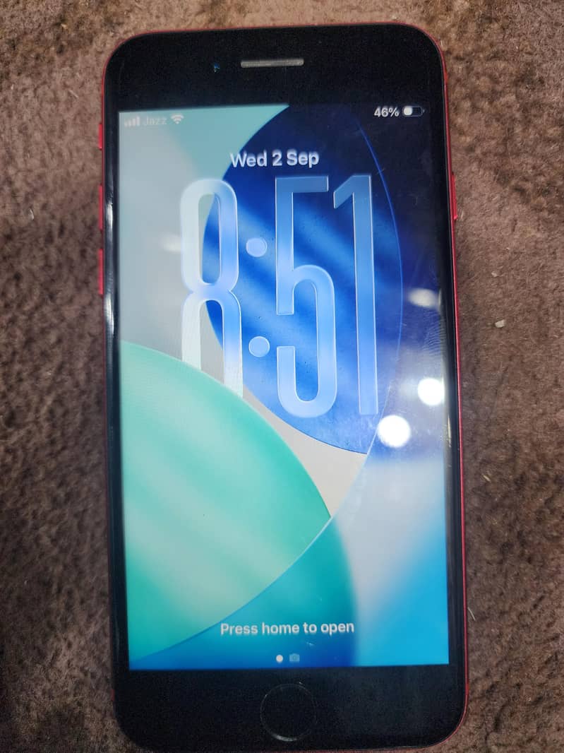 Apple iPhone SE 8