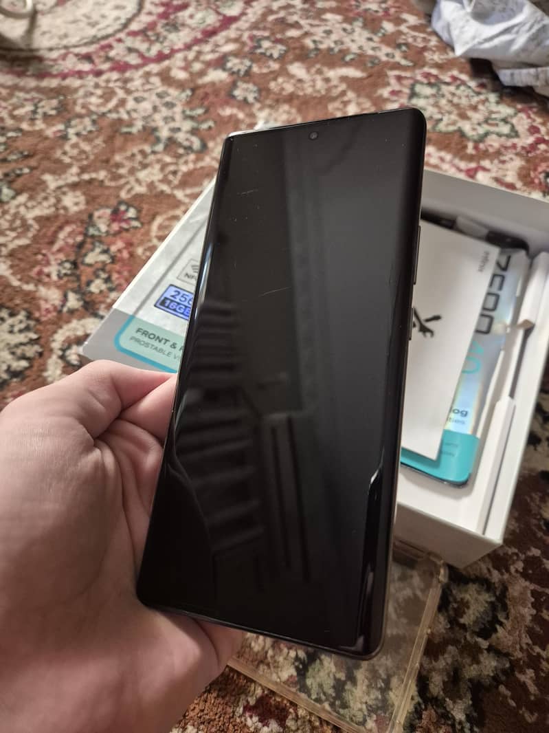 Infinix Zero 40 9