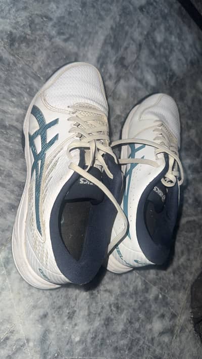 ASICS UK 8 GRIPER
