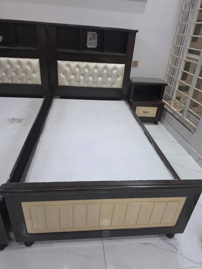 Single beds 1