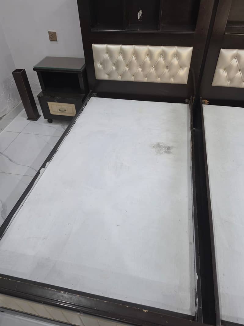 Single beds 2