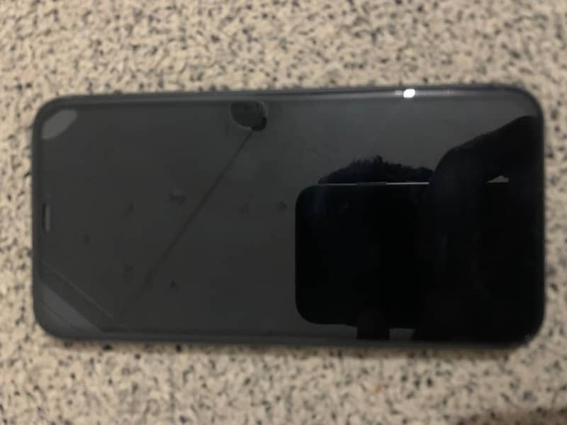 Apple iPhone 11 5