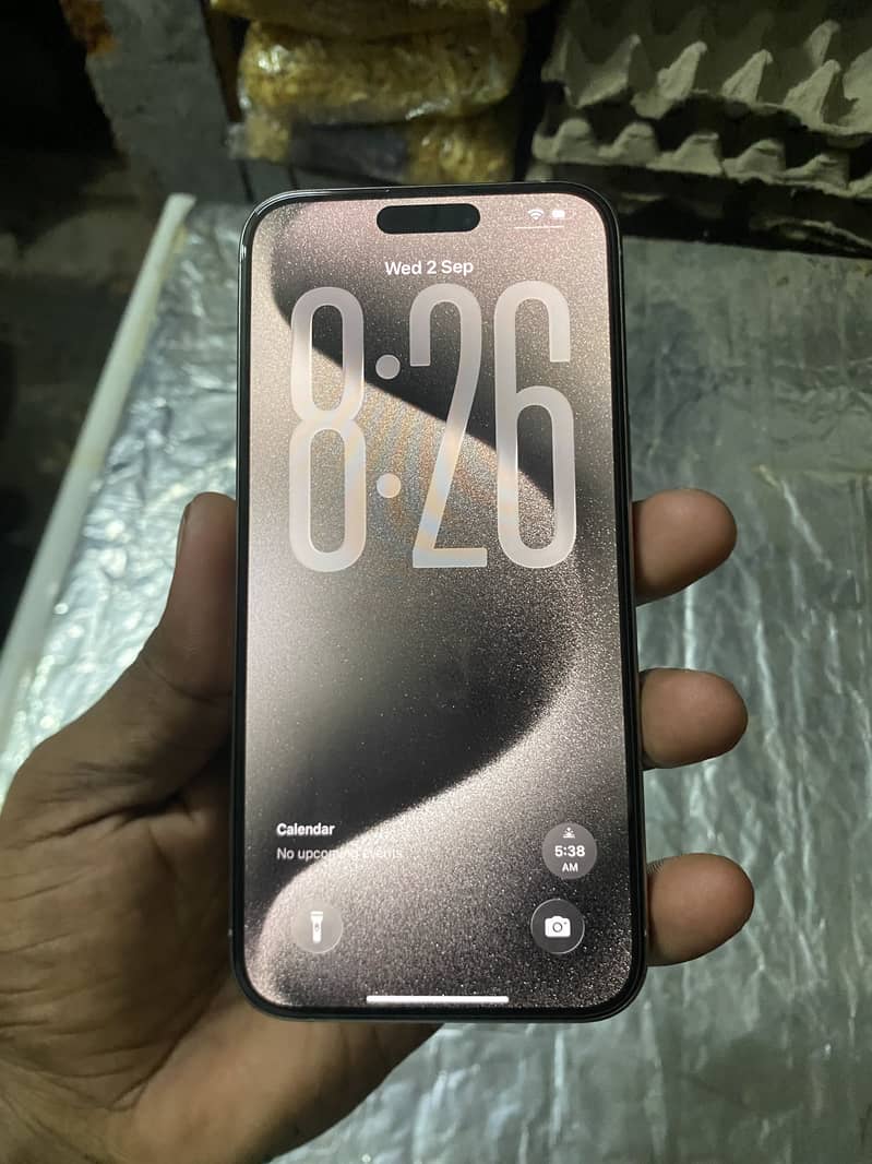 Apple iPhone 15 Pro Max 8