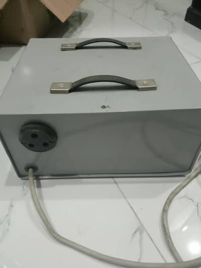 voltage stabilizer