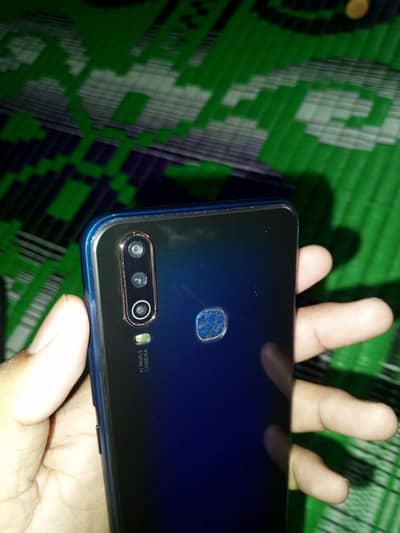 Vivo Y15