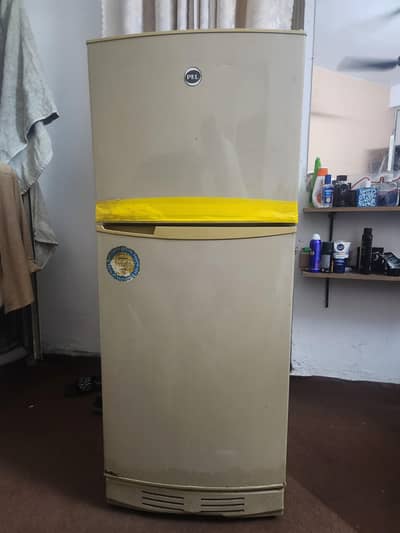 PEL Medium Size Fridge