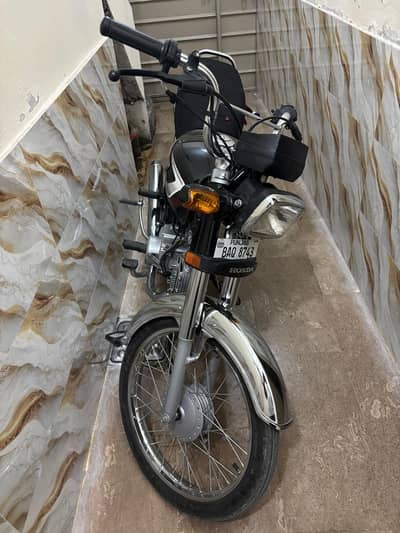 new CD 70 full new condition
