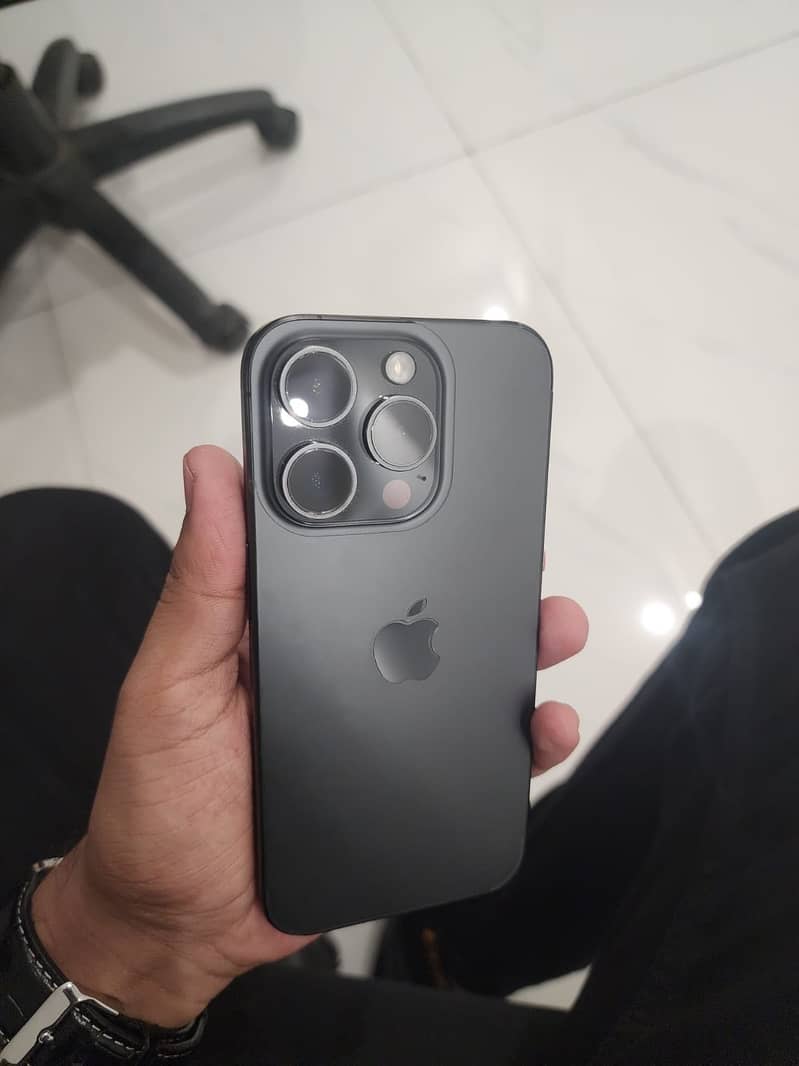 Iphone 15 Pro 2