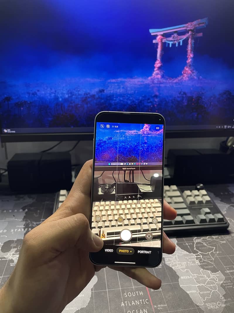 Apple iPhone 12 Pro 8
