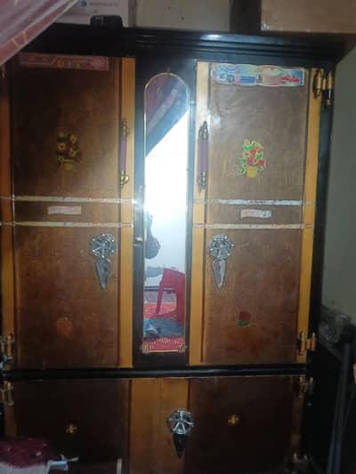 safe almari sell karni hai urgent