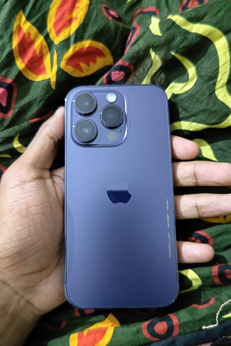 Apple iPhone 14 Pro 3