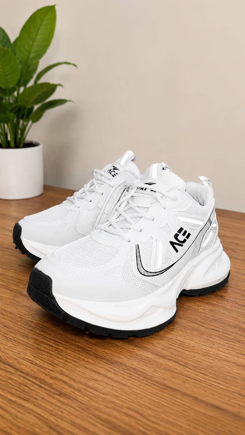 ACE joggers 1