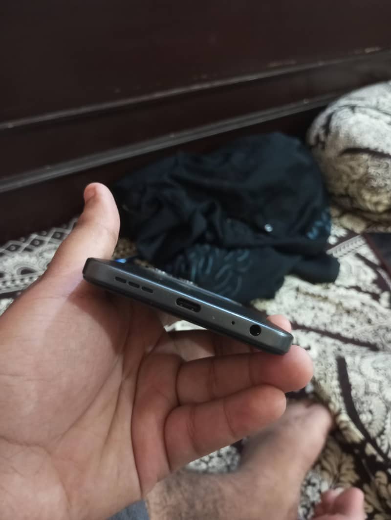 Tecno spark 40 4