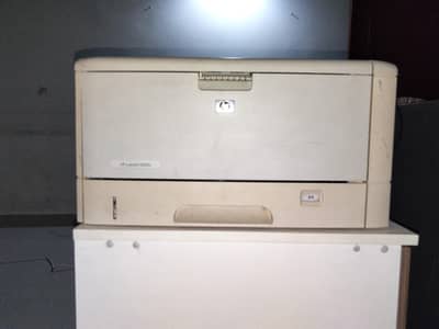 HP Laserjet 5200n