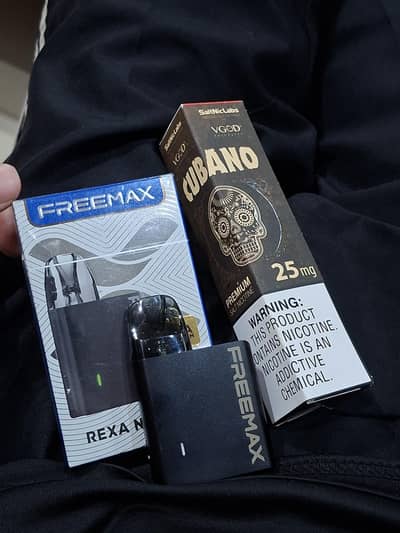 BRAND NEW 2 DAYS USED FOR SALE!with flavor(injurious to health 18+ )