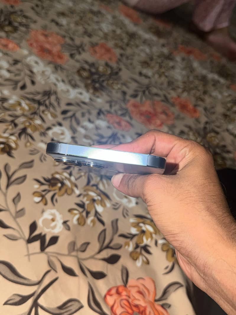 Apple iPhone 13 Pro Max 9