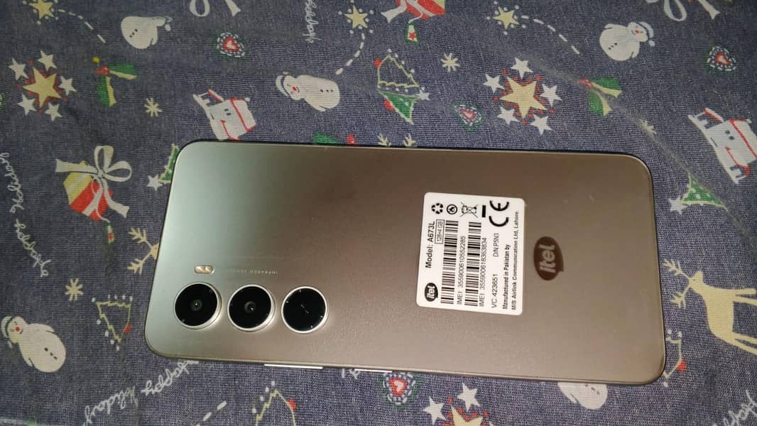 Itel A 100 1