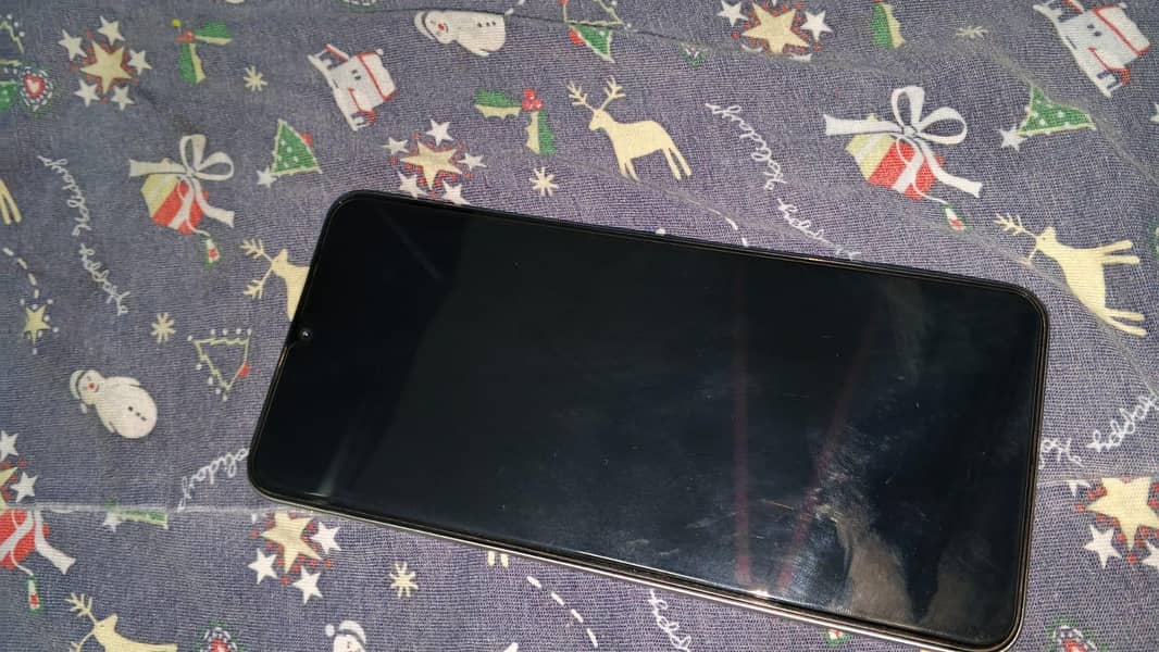 Itel A 100 4