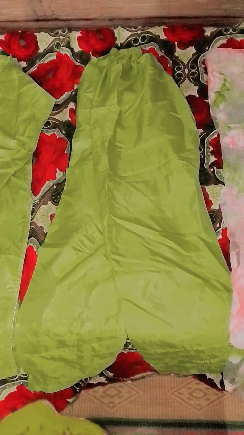 three pec dres 1