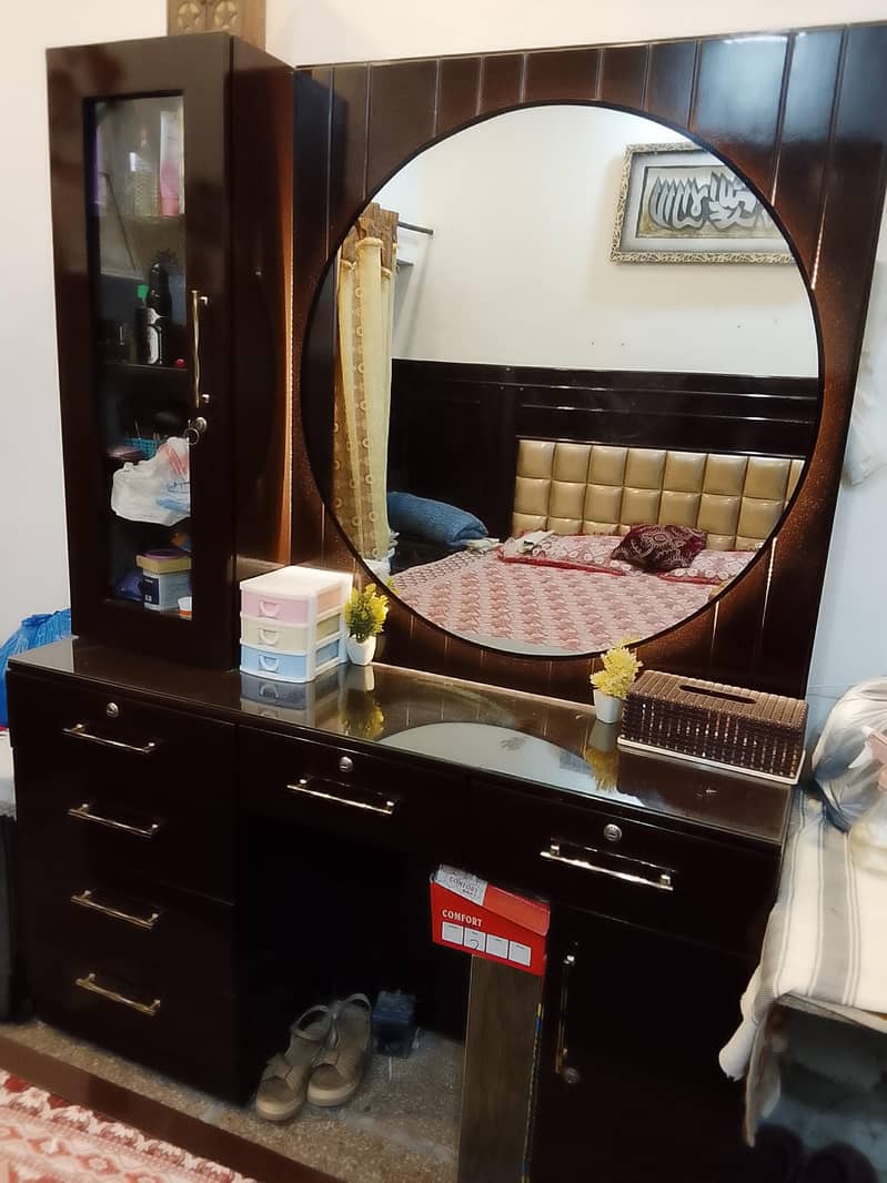 Double Bed With Dressing table 5