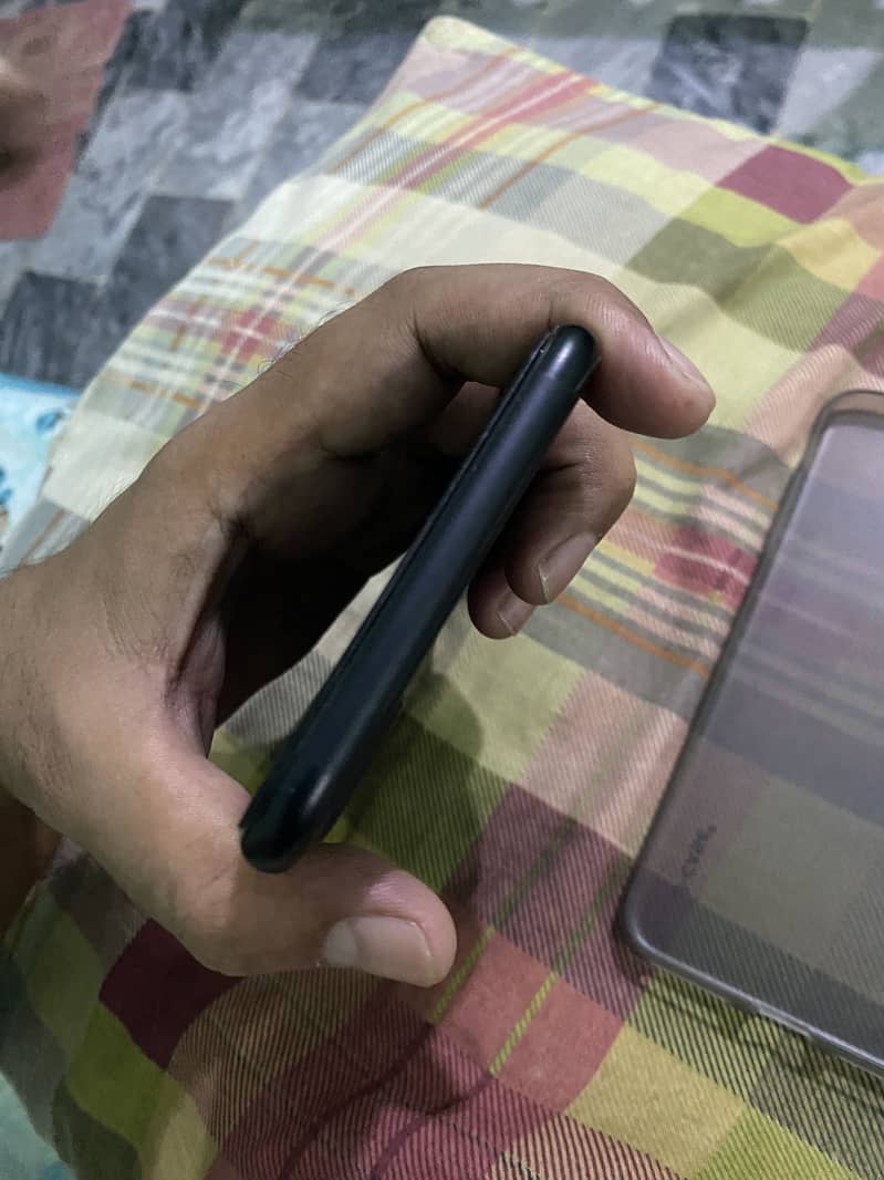 Apple iPhone 7 Plus 7