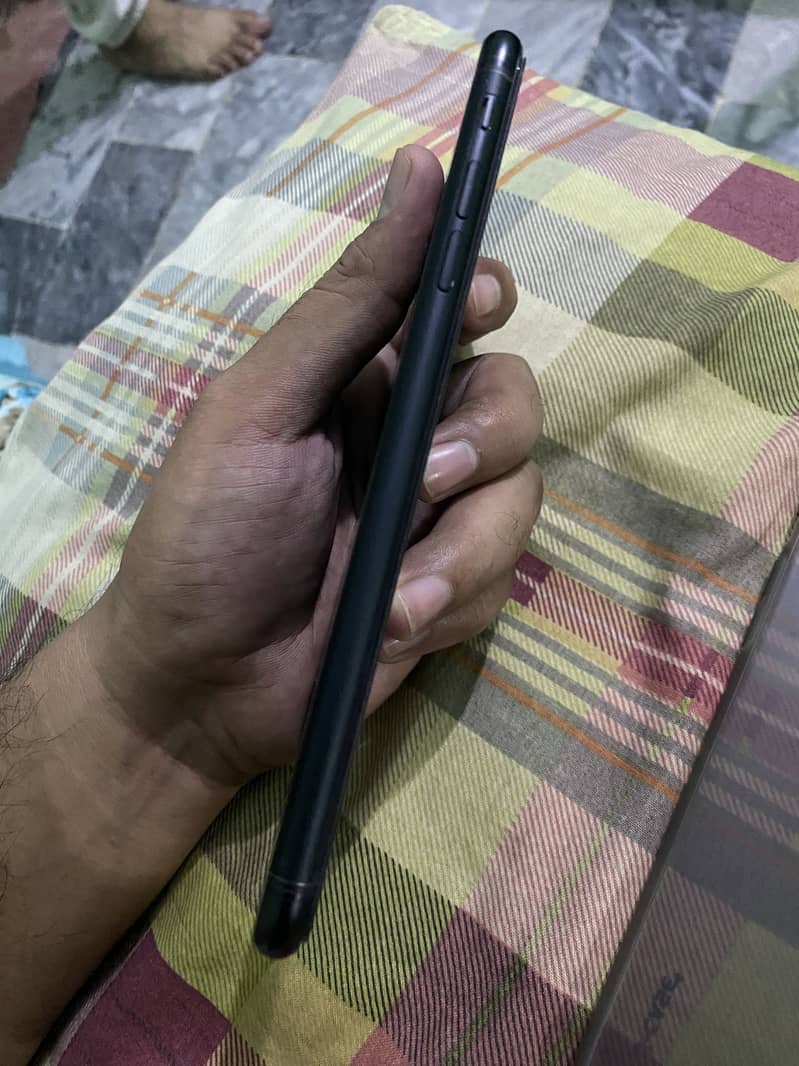 Apple iPhone 7 Plus 8