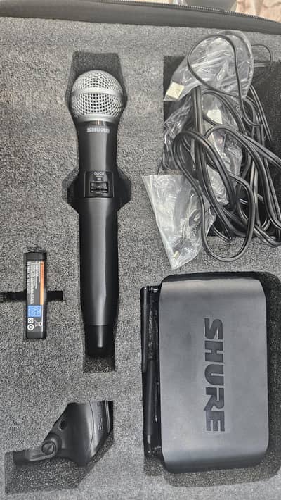 SHURE PROFESSIONAL MICROPHONE BRAND NEW