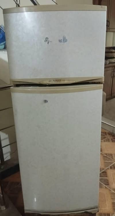 Singer Refrigerator for sale in used condition