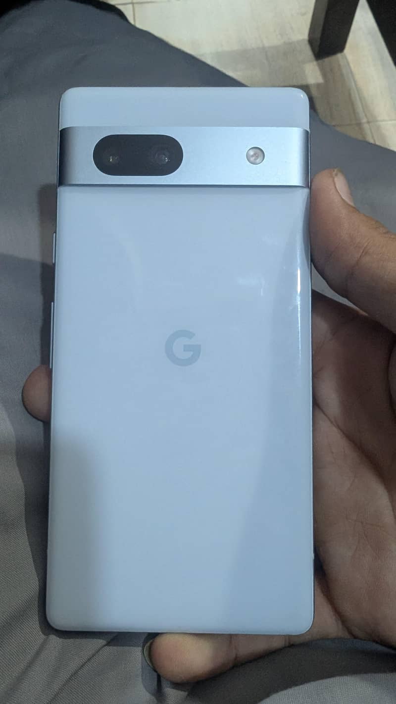 Google Pixel 7a 5