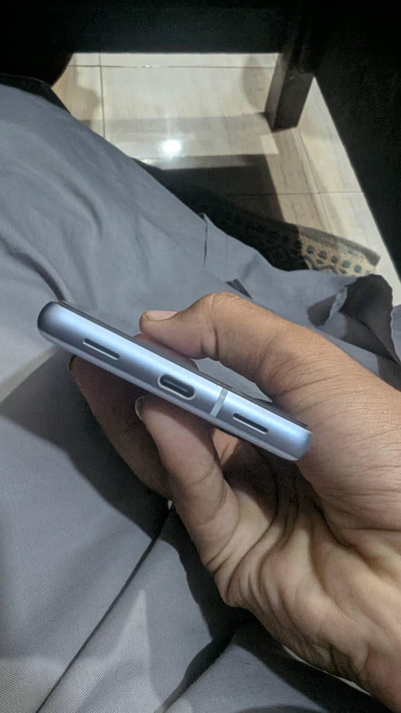 Google Pixel 7a 6