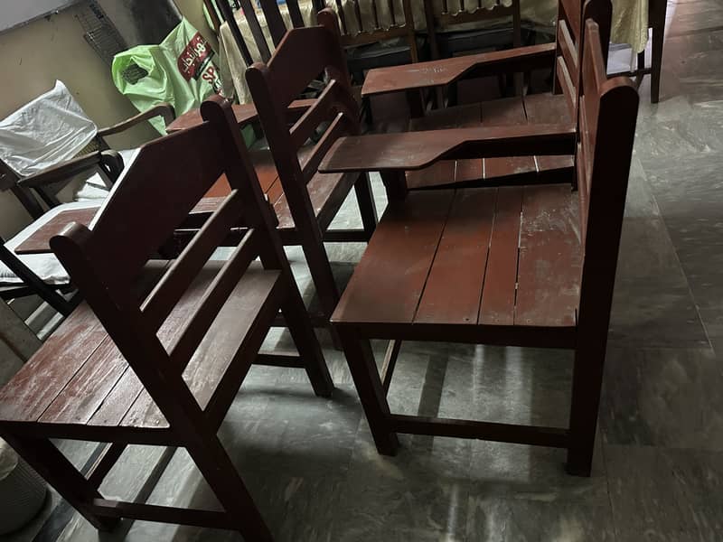 Students/study chairs 2