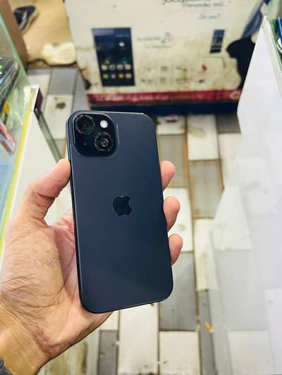 Apple iPhone 15
