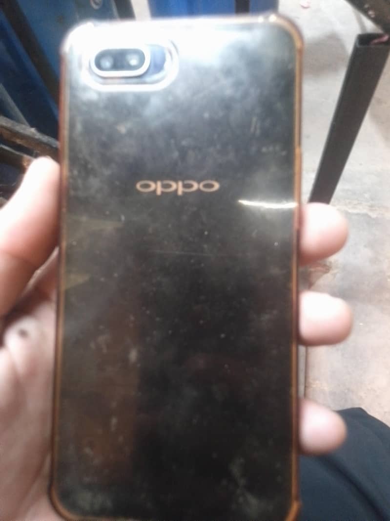 OPPO A1k 0