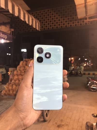 Itel A90