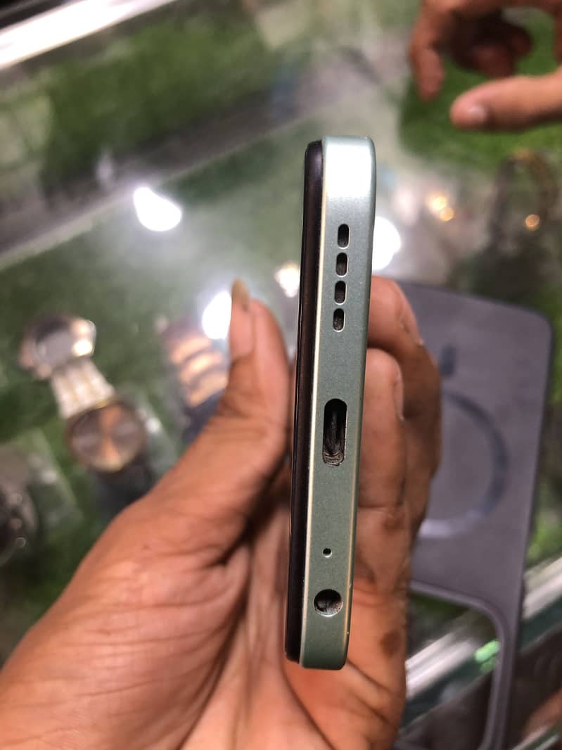 Itel A90 1